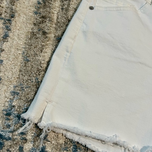 Express High Rise Shorts - Picture 2 of 6